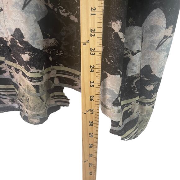 Manhattan Men's Size 2X Floral Hawaiian Black Button Up - Picture 7 of 7